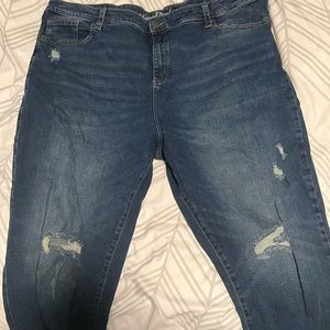 Universal Thread Distressed Straight Leg Jeans
